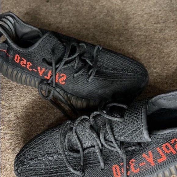 adidas Yeezy Boost 350 V2 Bred womens Sneakers - black/red , US 5 - Picture 6 of 9